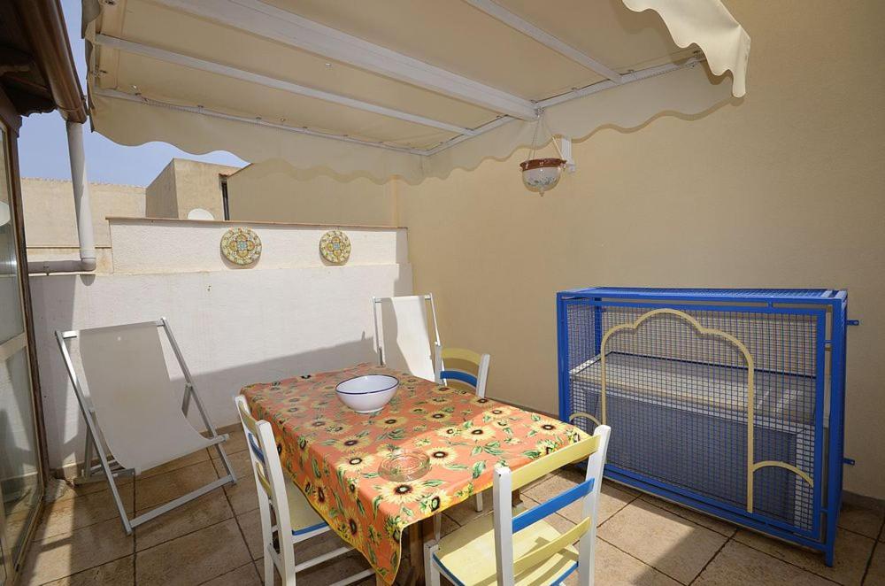 סן ויטו לו קאפו San Vito Katia Vacanze מראה חיצוני תמונה